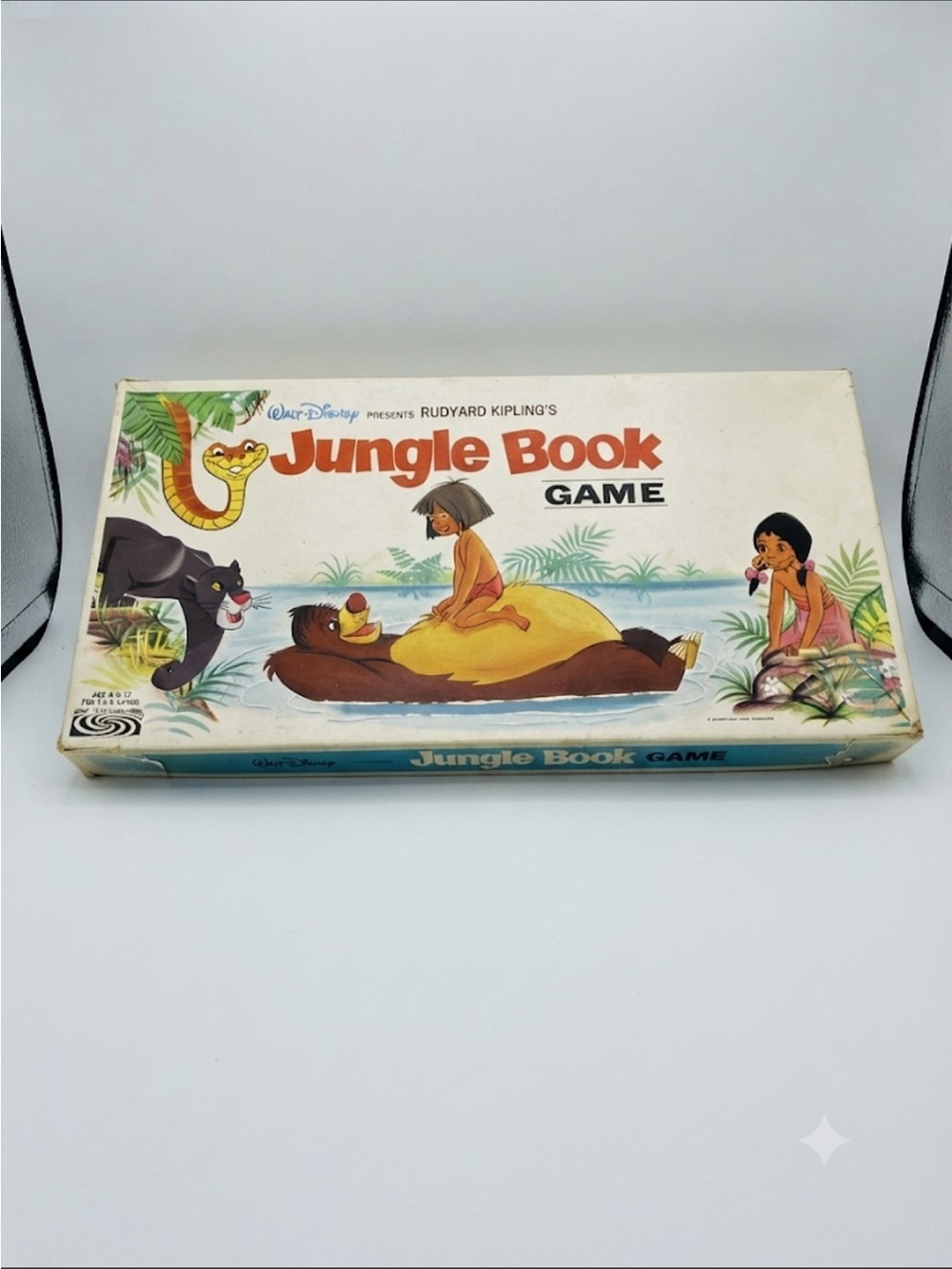 Disney Jungle Book Game - White, Blue, Yellow Box Art